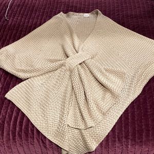 Chico’s soft lightweight poncho wrap